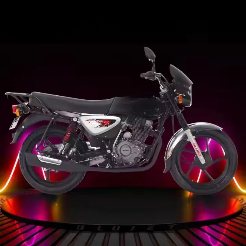 New gas-powered 150cc motorcycle Bajaj Boxer 150 X-125