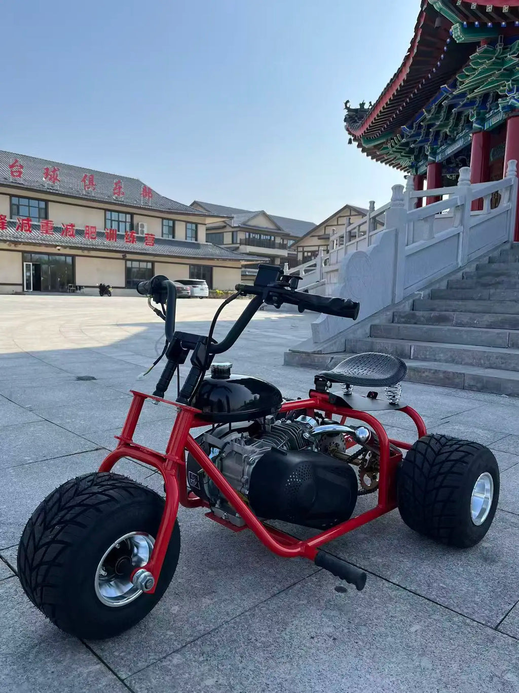 4-stroke gas-powered drift tricycle 60km/h off-road top speed outdoor park tricycle adult racing pedal drift go-kart