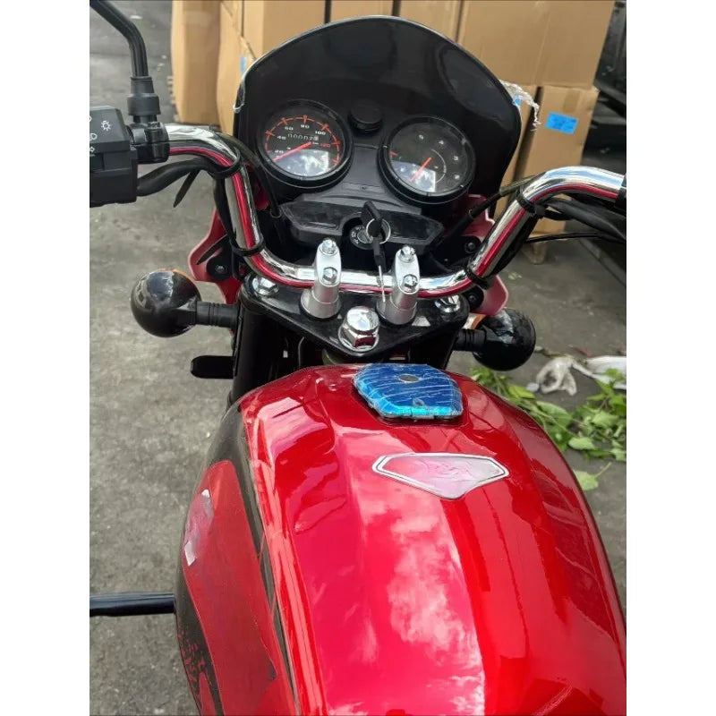 New gas-powered 150cc motorcycle Bajaj Boxer 150 X-125