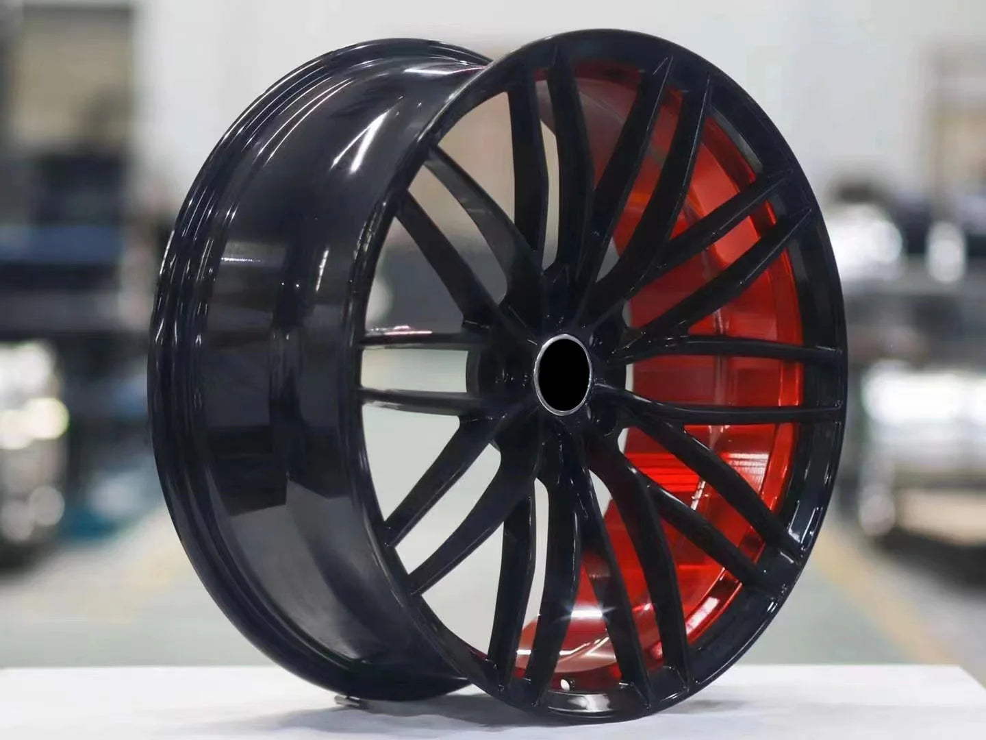 Classic Style Black Color with Red Inner Rim 18 19 20 22 Inch Forged Alloy Racing Car Wheels 5X112 for .