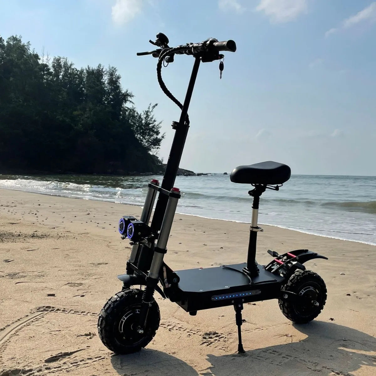 E5B High Speed Electric Scooter 3000W×2 Dual Motor 60V 35Ah Lithium Battery 150KG Load Color LCD Dual Drive Mode