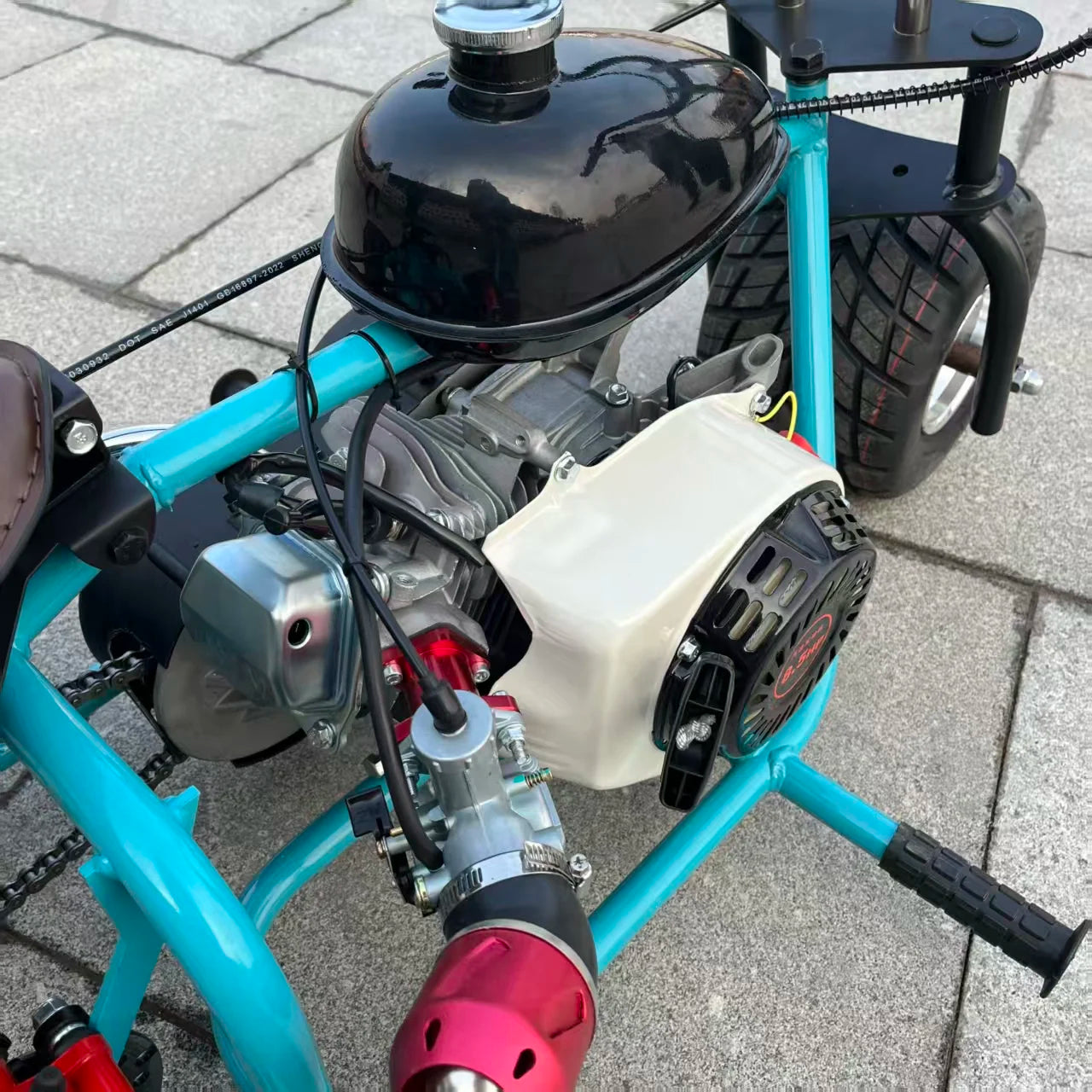 4-stroke gas-powered drift tricycle 60km/h off-road top speed outdoor park tricycle adult racing pedal drift go-kart