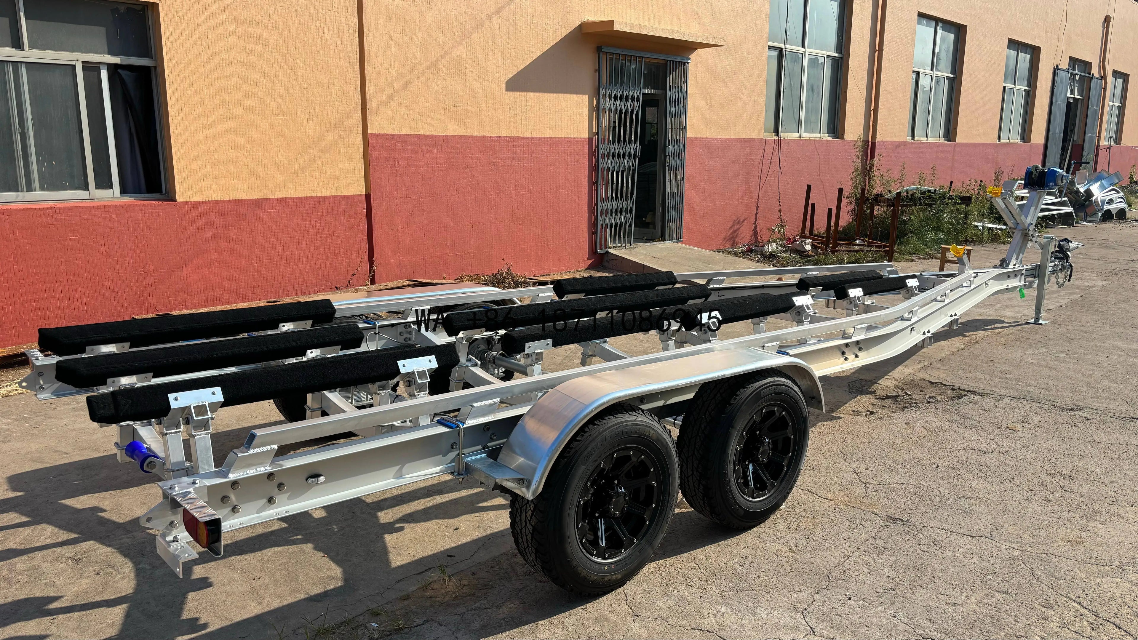 9M Aluminum Boat & Watercraft Trailer with Wooden Bunks Tandem Axle DOT Certified