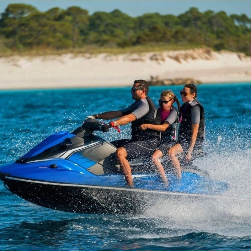 Jet skis, yachts, speedboats, adult jet skis